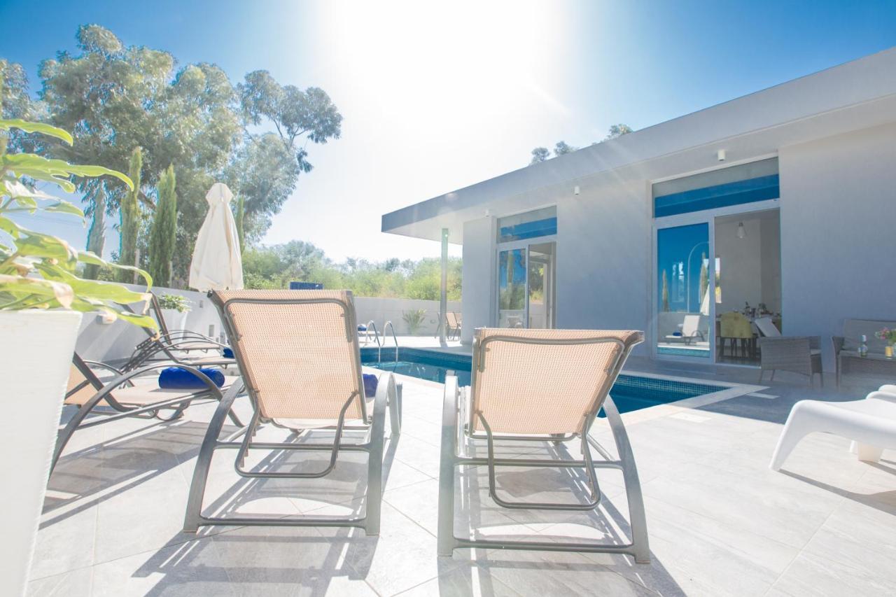 Polymnia Luxury Villas โปรทาราส ภายนอก รูปภาพ