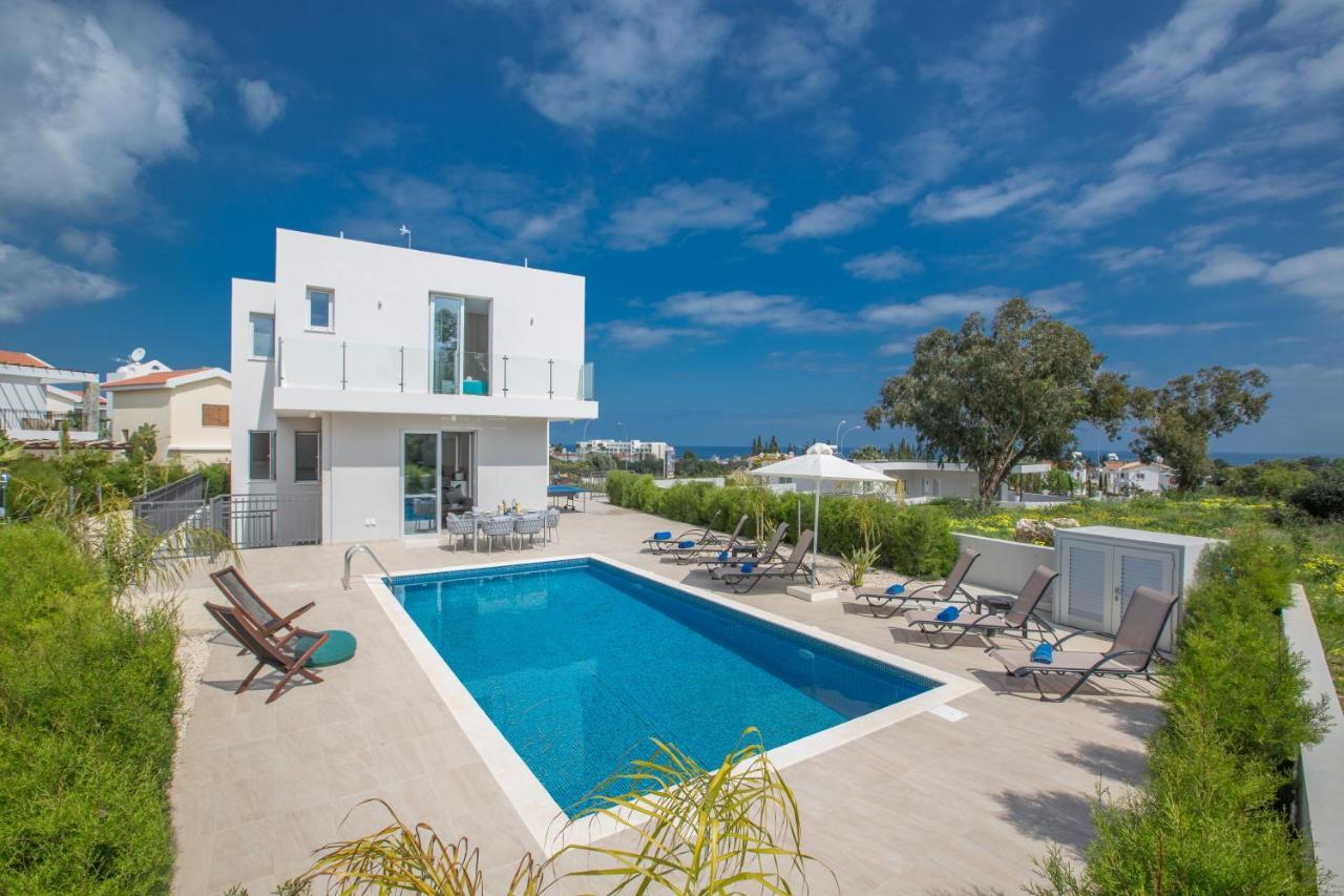 Polymnia Luxury Villas โปรทาราส ภายนอก รูปภาพ